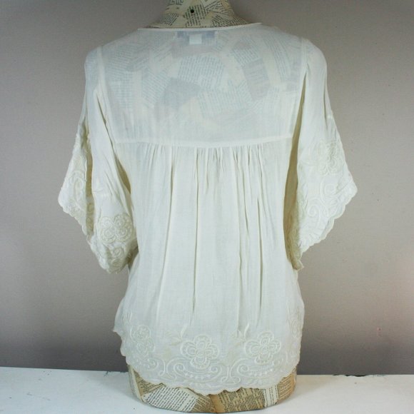 Forever 21 Batwing Crochet Boho Top - Picture 5 of 7